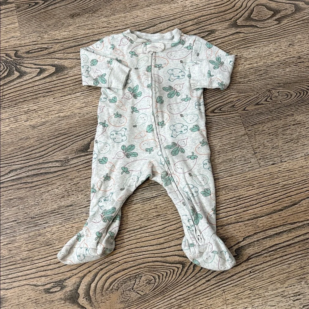 Baby boy clothes bundle size 6 months